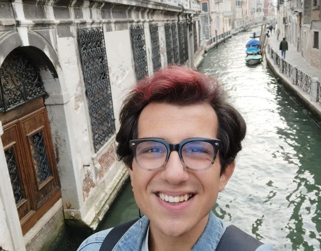 Bornova Birebir İngilizce Kursu